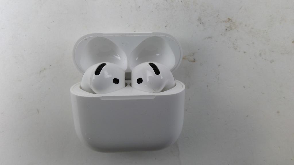Apple Airpods Sold For Parts