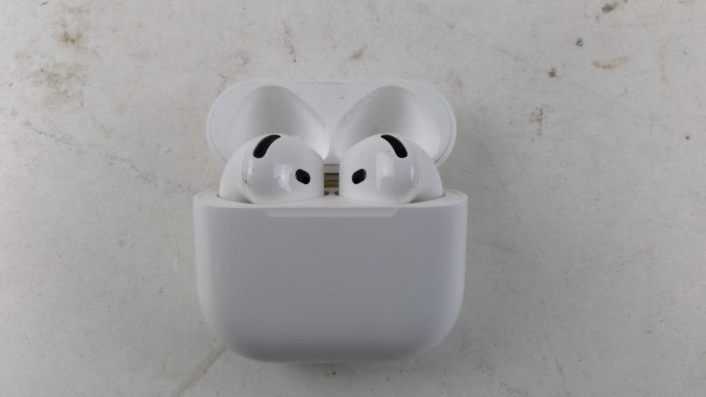 Apple Airpods Sold For Parts