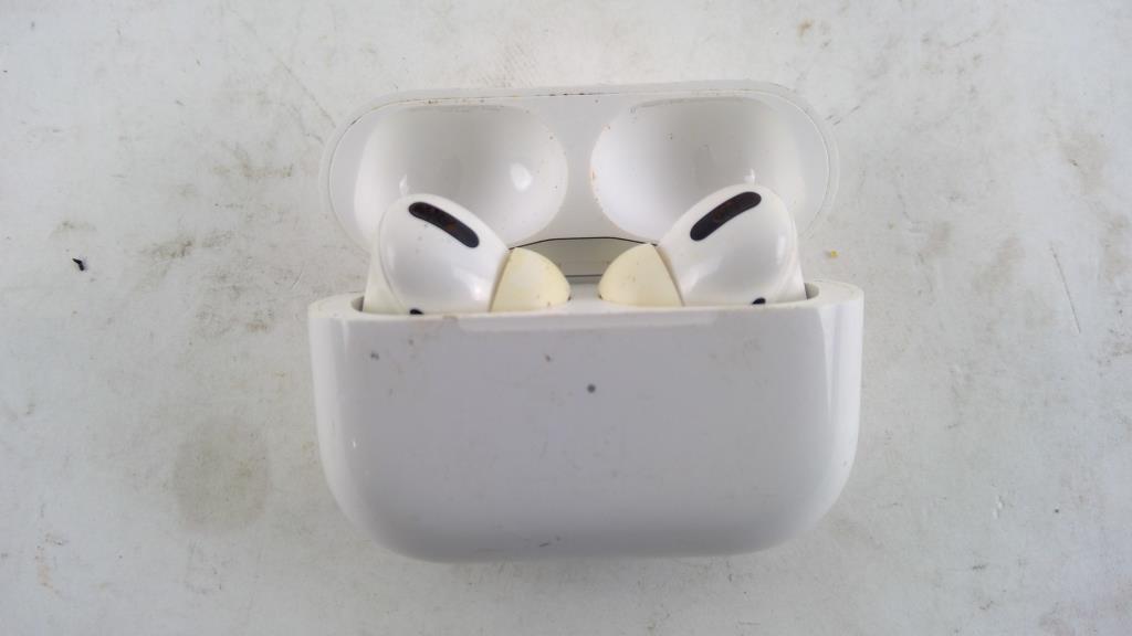 Apple Airpods Sold For Parts