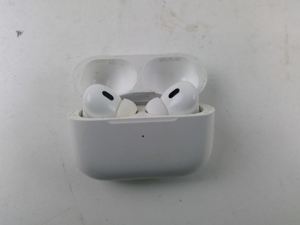 Apple Airpods Sold For Parts