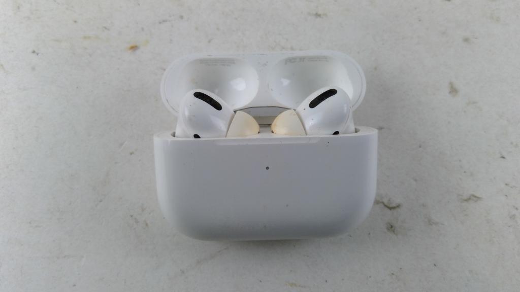 Apple Airpods Sold For Parts