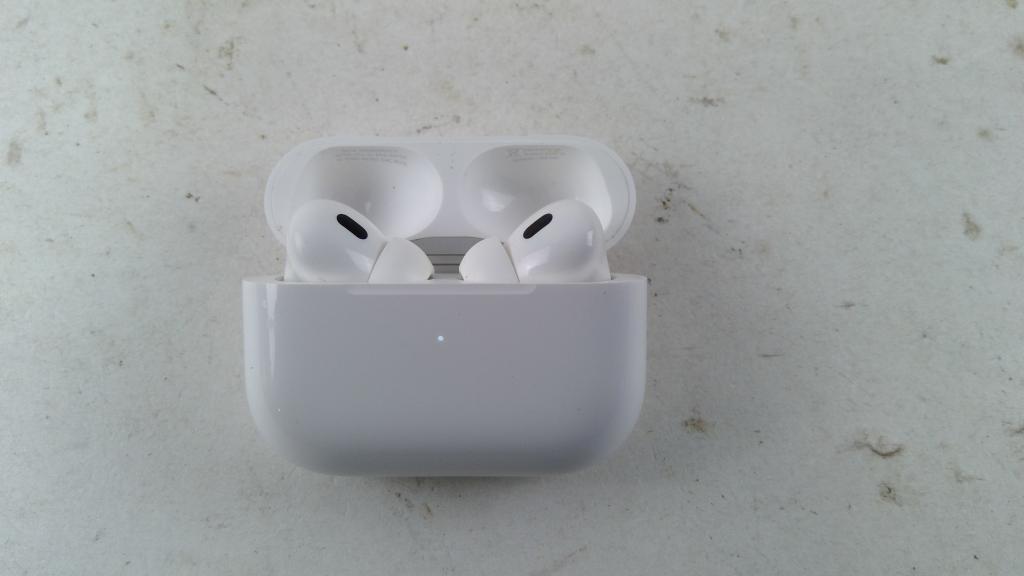 Apple Airpods Sold For Parts