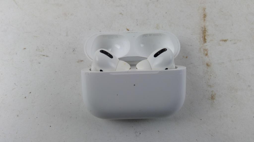 Apple Airpods Sold For Parts