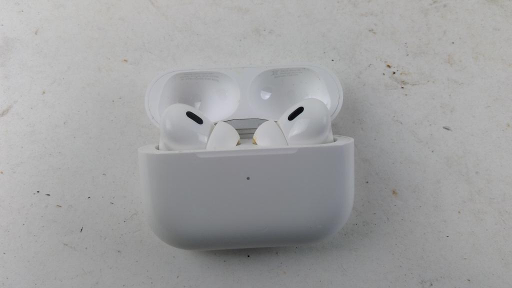 Apple Airpods Sold For Parts