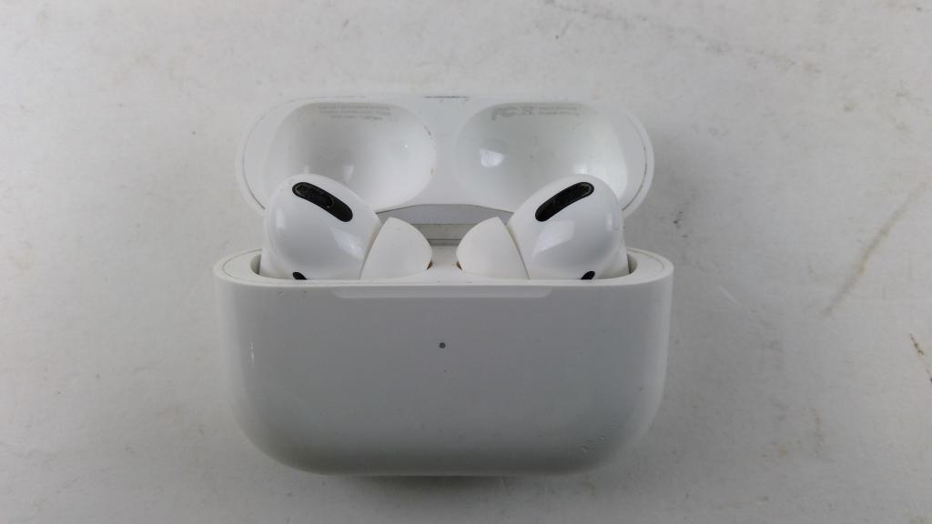 Apple Airpods Sold For Parts