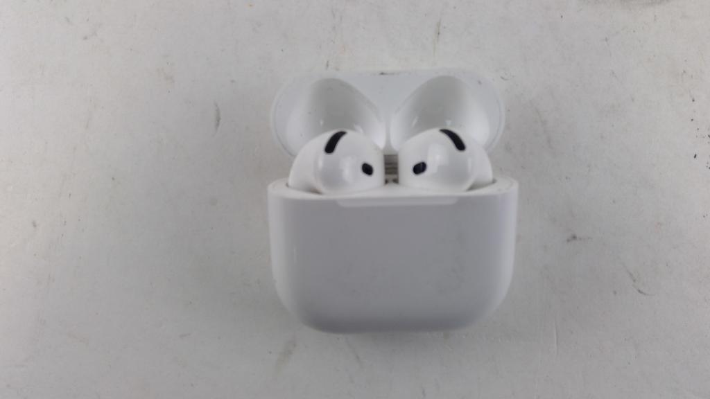 Apple Airpods Sold For Parts