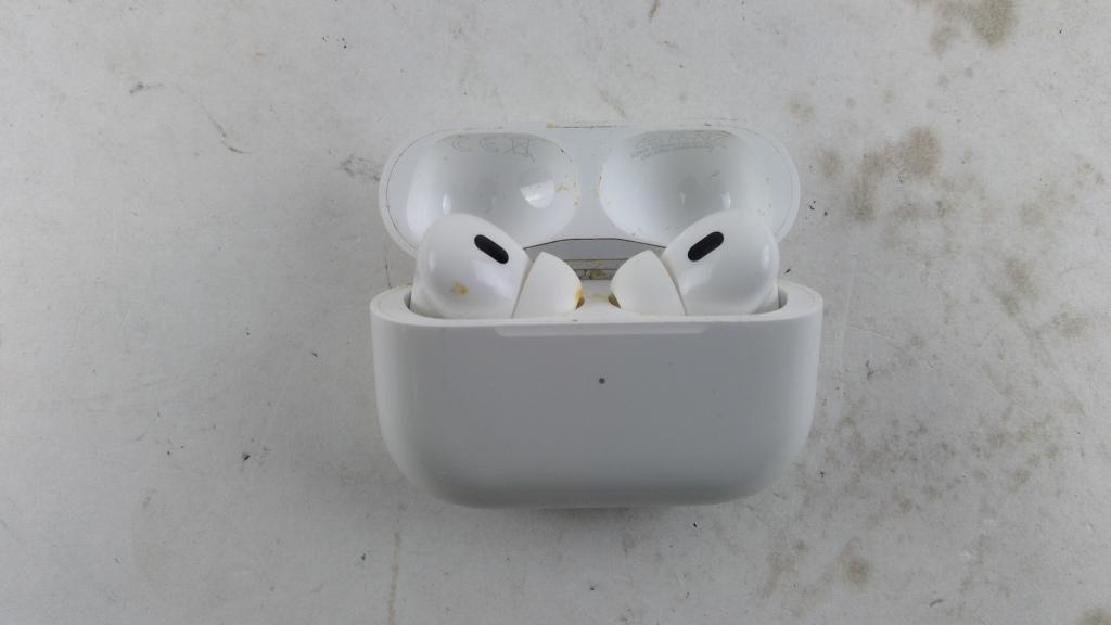 Apple Airpods Sold For Parts