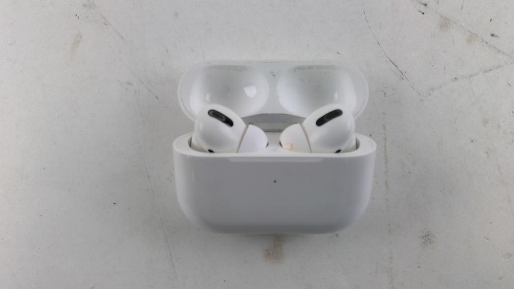 Apple Airpods Sold For Parts