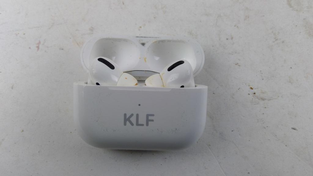 Apple Airpods Sold For Parts