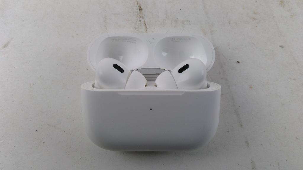 Apple Airpods Sold For Parts