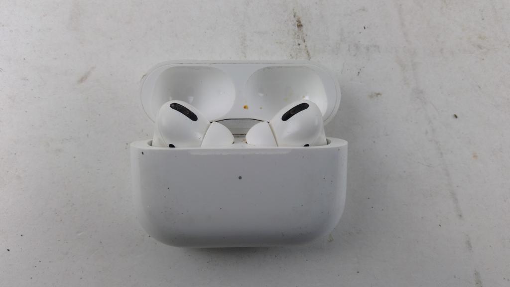 Apple Airpods Sold For Parts