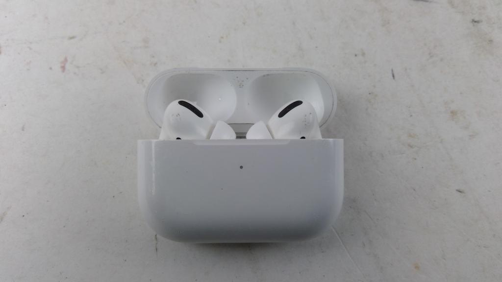 Apple Airpods Sold For Parts