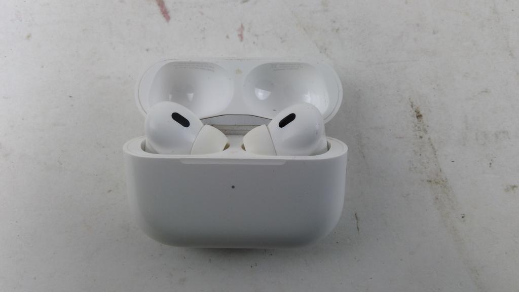 Apple Airpods Sold For Parts