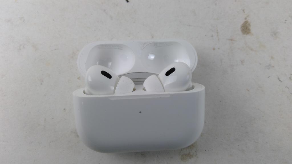 Apple Airpods Sold For Parts