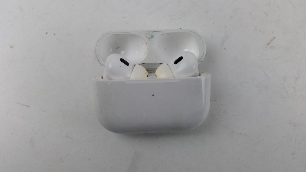 Apple Airpods Sold For Parts