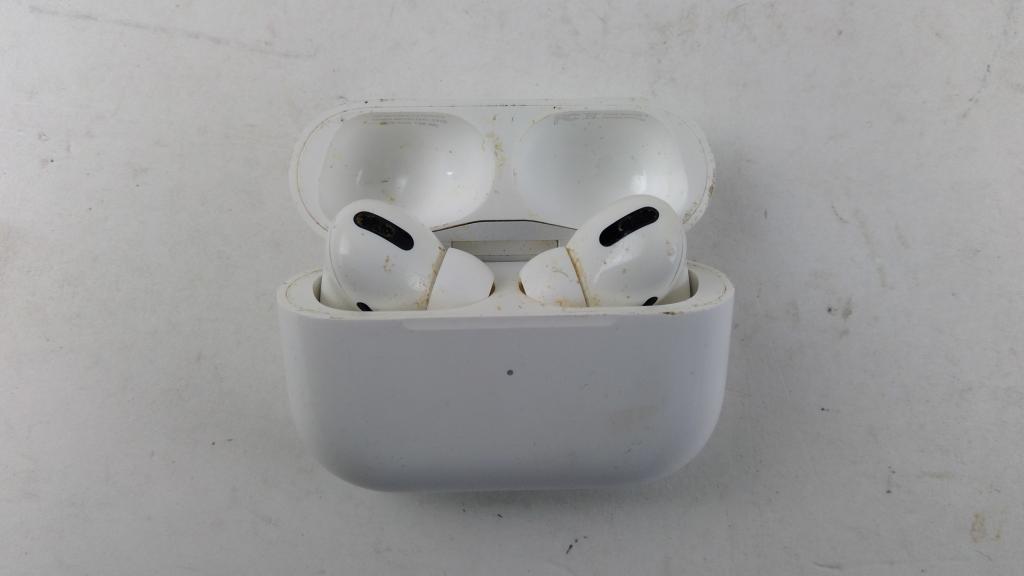 Apple Airpods Sold For Parts