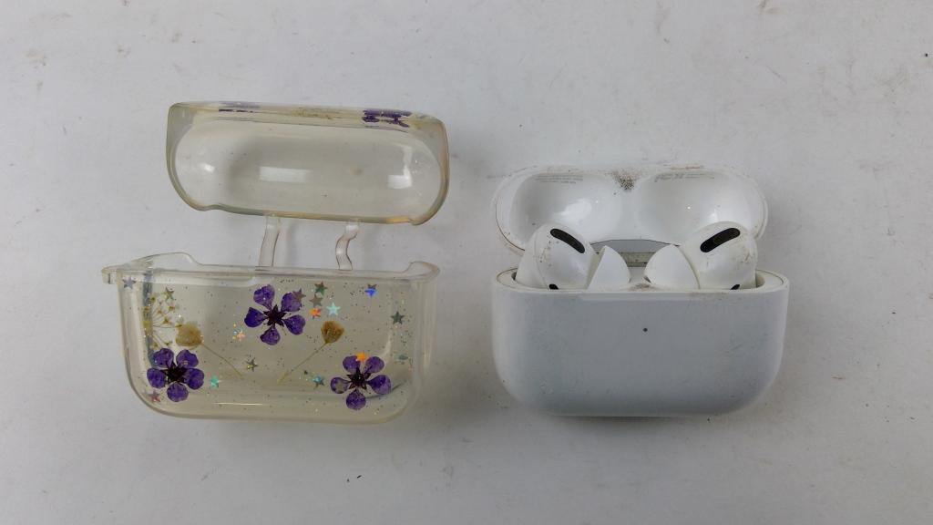 Apple Airpods Sold For Parts