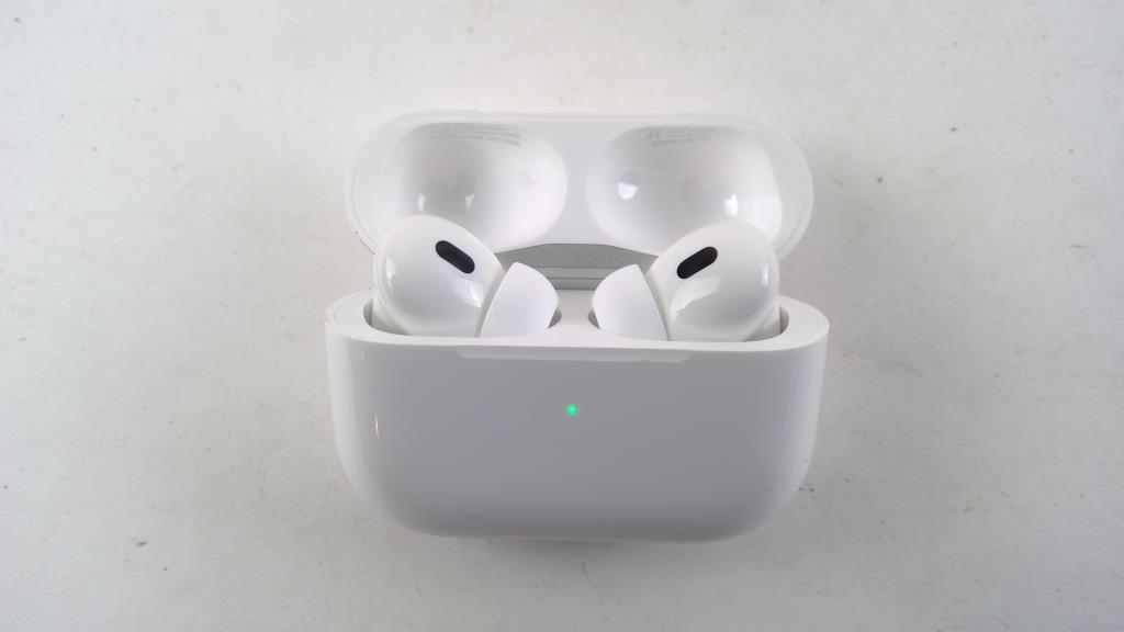 Apple Airpods Sold For Parts