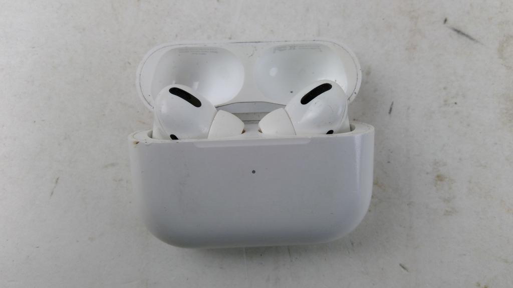 Apple Airpods Sold For Parts