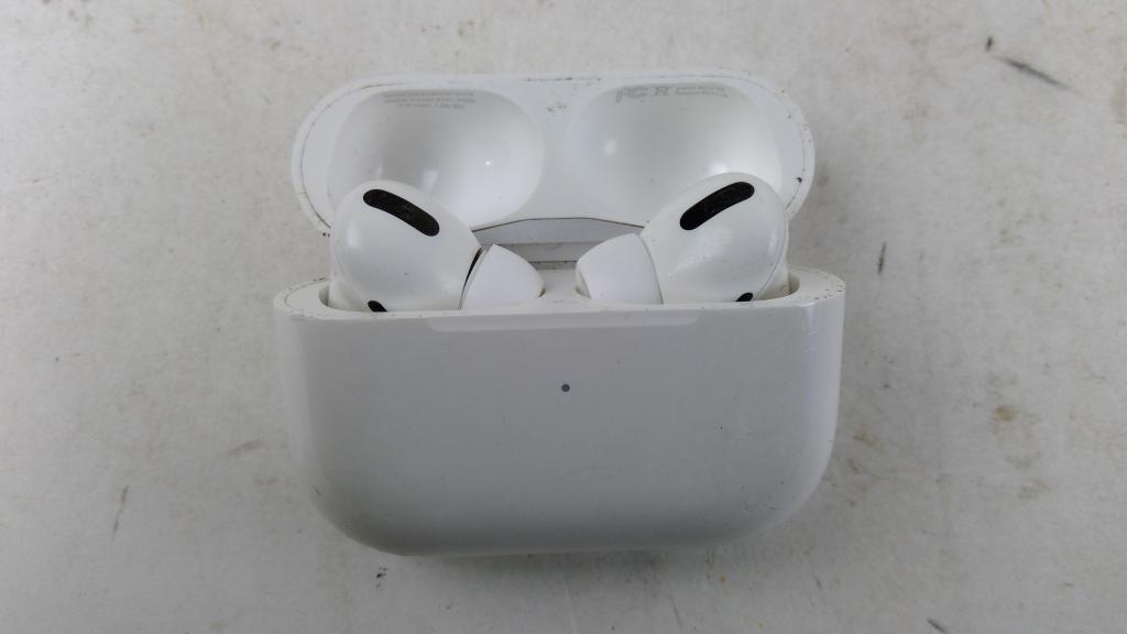 Apple Airpods Sold For Parts