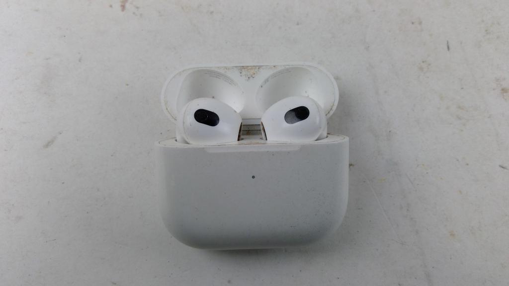 Apple Airpods Sold For Parts