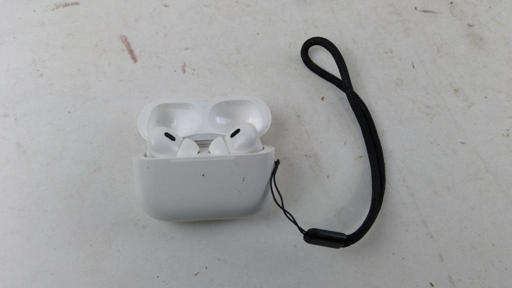Apple Airpods Sold For Parts