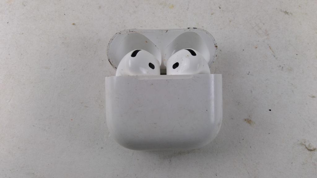 Apple Airpods Sold For Parts