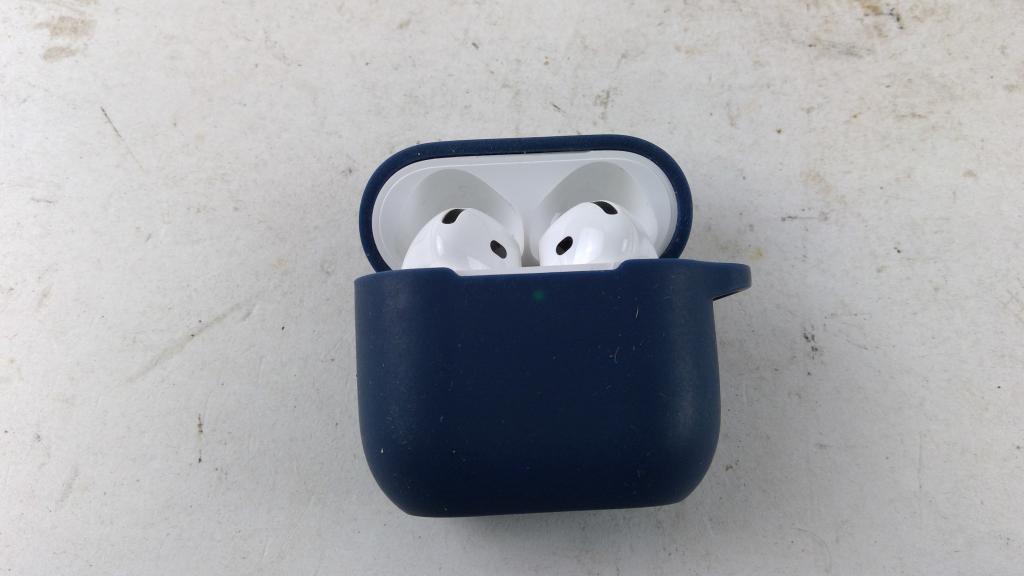 Apple Airpods Sold For Parts