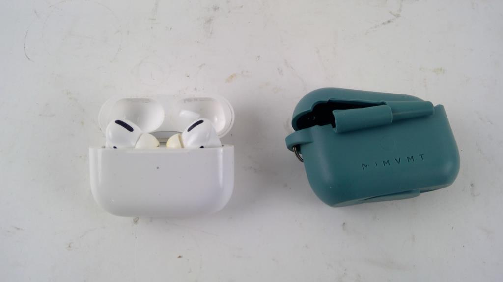 Apple Airpods Sold For Parts