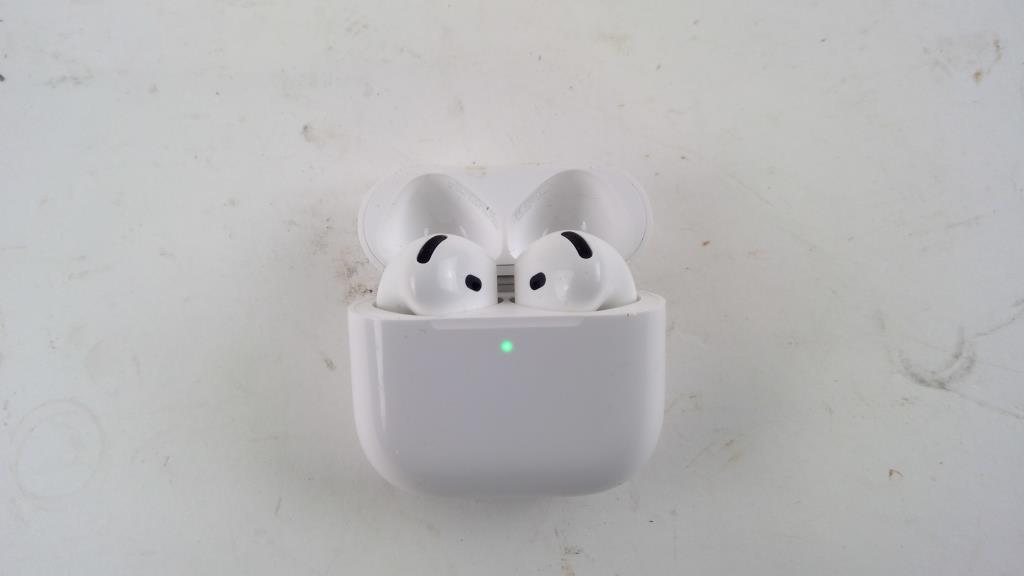 Apple Airpods Sold For Parts