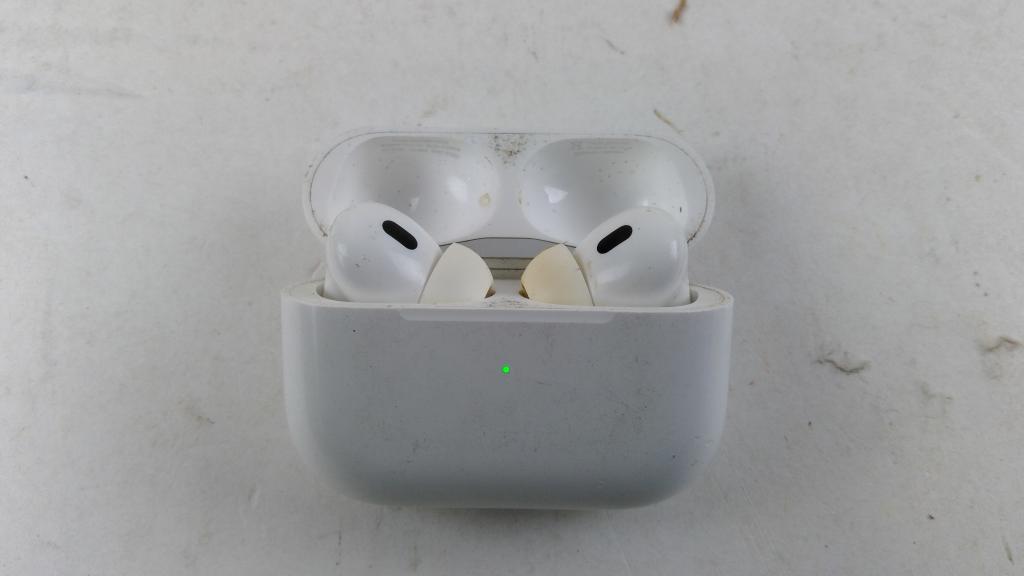 Apple Airpods Sold For Parts