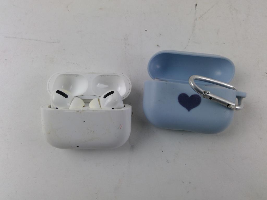 Apple Airpods Sold For Parts
