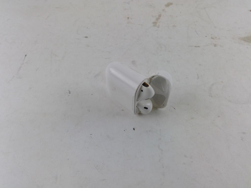 Apple Airpods Sold For Parts