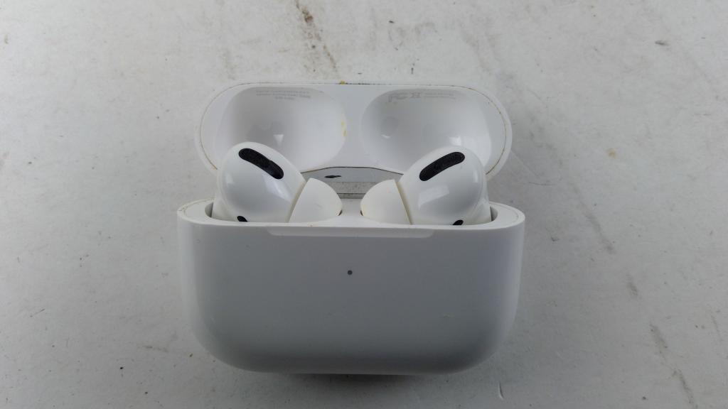 Apple Airpods Sold For Parts
