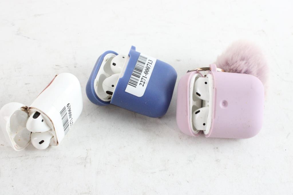 Apple Airpods, Speaker & More, 5+ Pieces Property Room