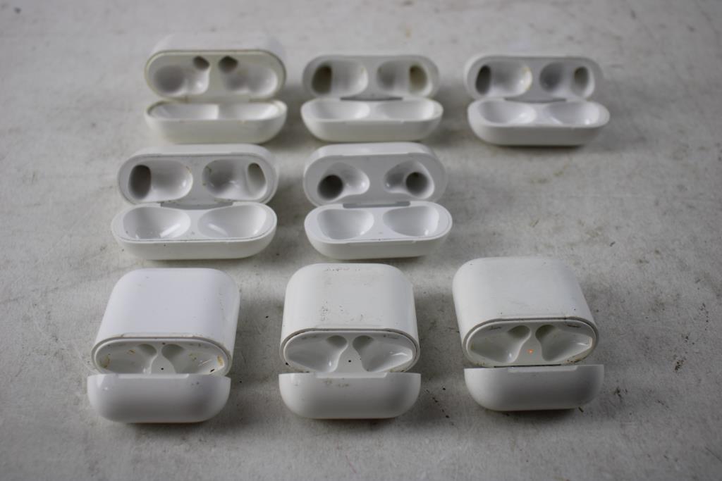 Apple And More Wireless Earbud Cases Only Bulk Lot, 10 Pieces