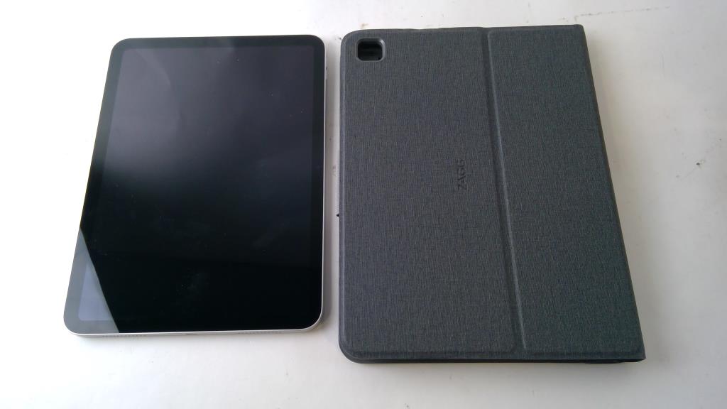 Apple IPad 10th Gen, 64GB