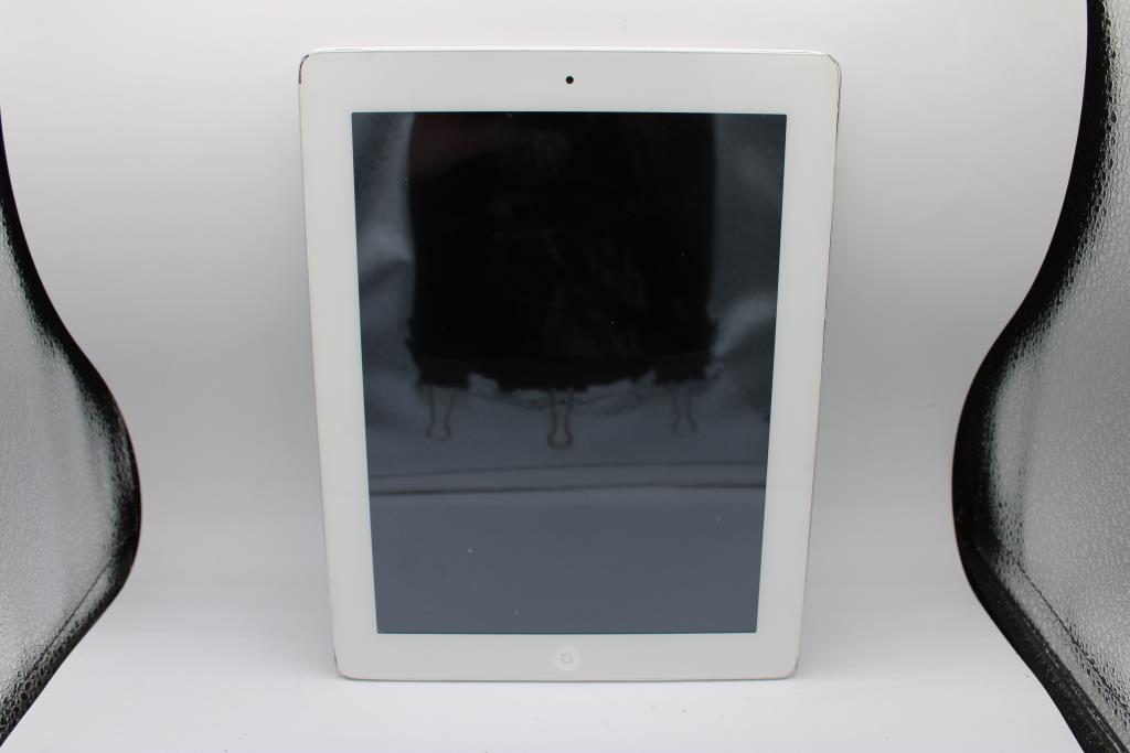Apple IPad (2nd Gen), 16 GB
