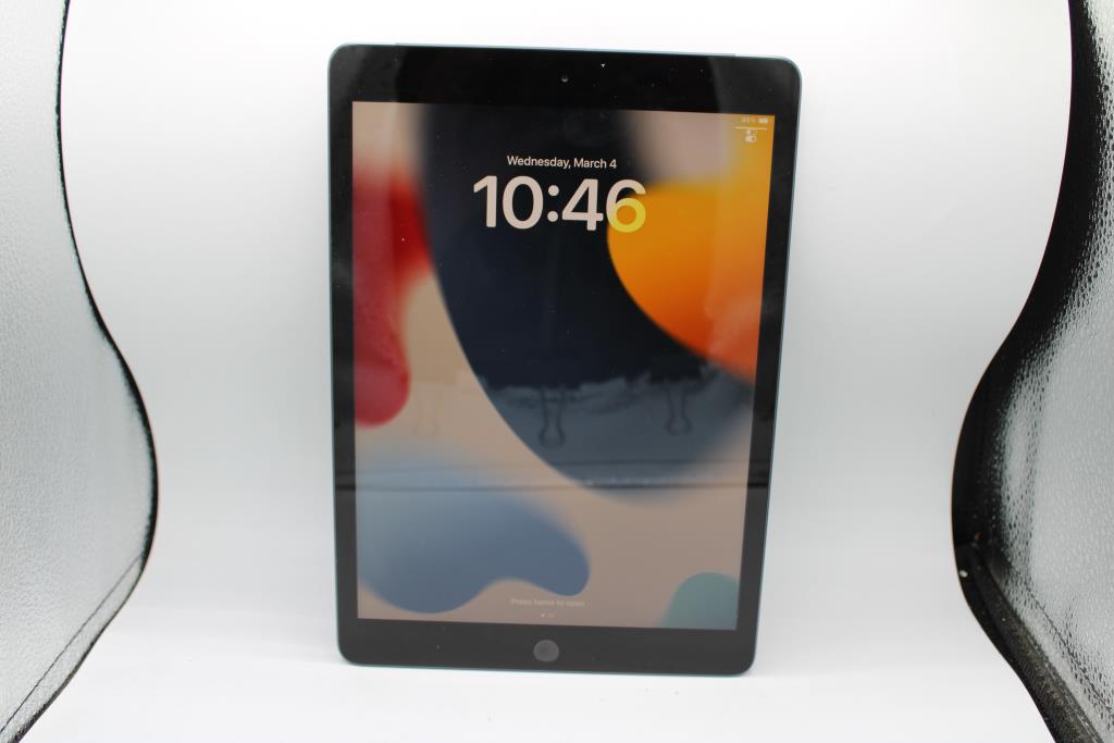 Apple IPad (7th Gen), 32 GB, Unknown Carrier