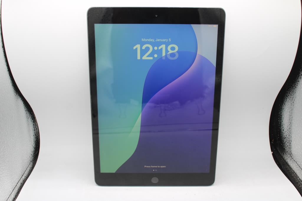 Apple IPad (7th Generation), 32 GB, Wi-Fi Only