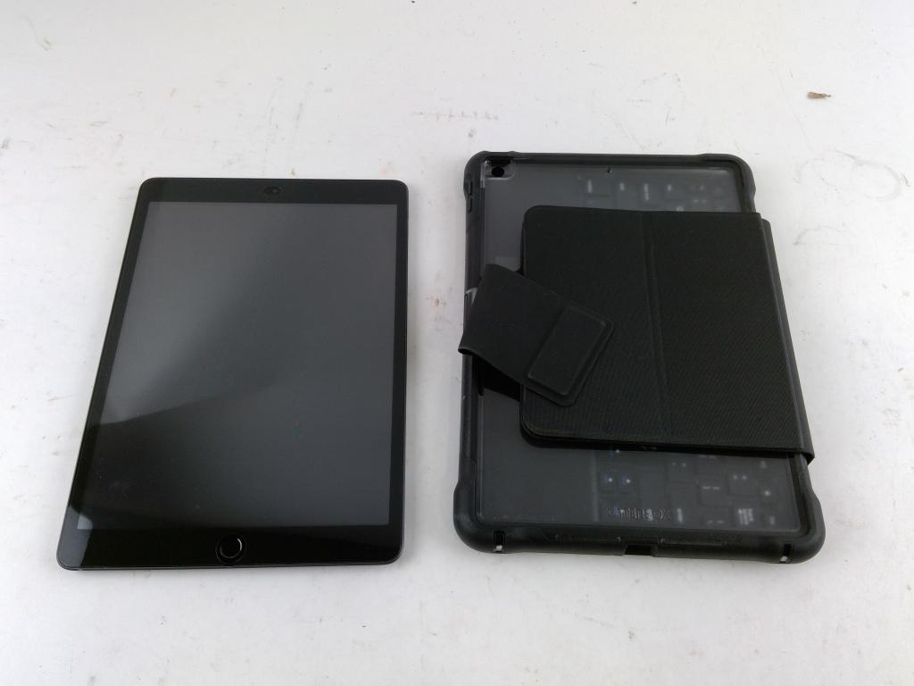 Apple IPad 8th Gen, 32GB