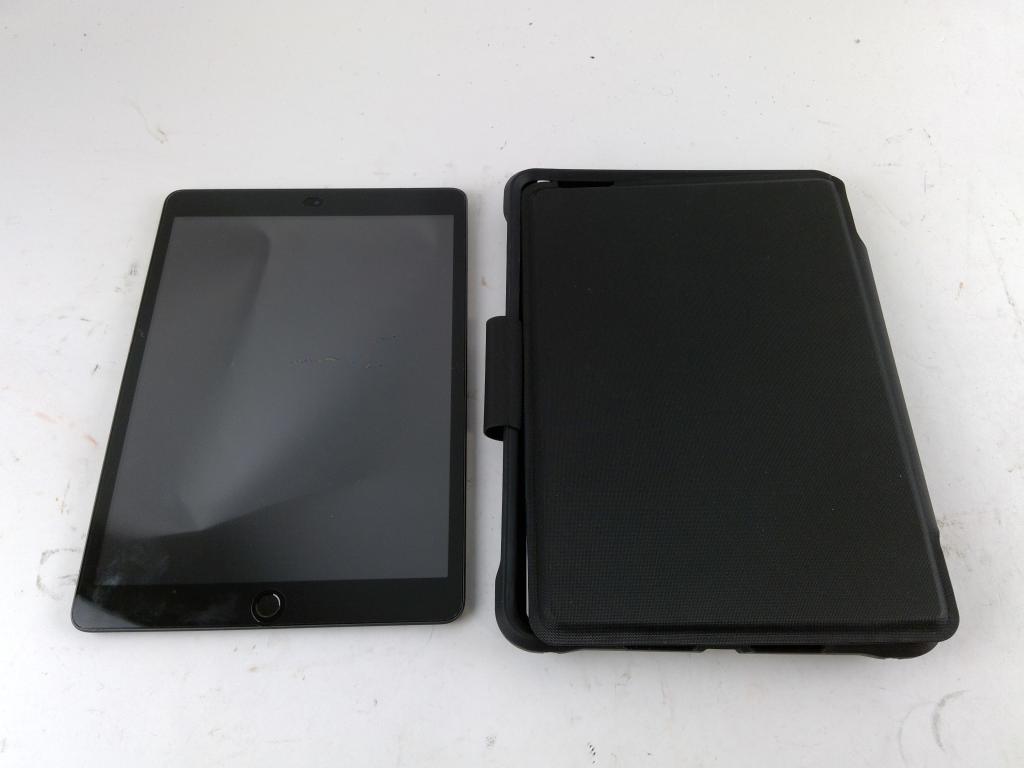 Apple IPad 8th Gen, 32GB