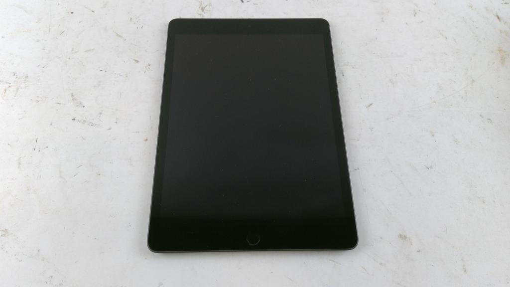 Apple IPad 9th Gen, 64 GB