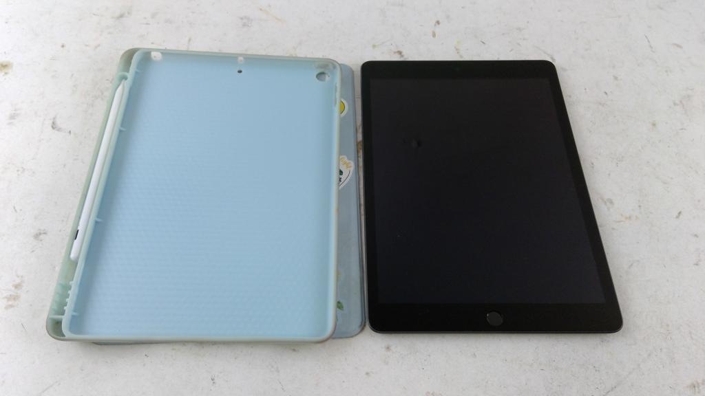 Apple IPad 9th Gen, 64 GB