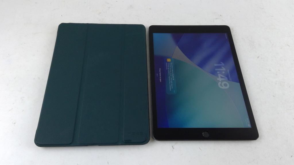 Apple IPad 9th Gen, 64 GB, Verizon