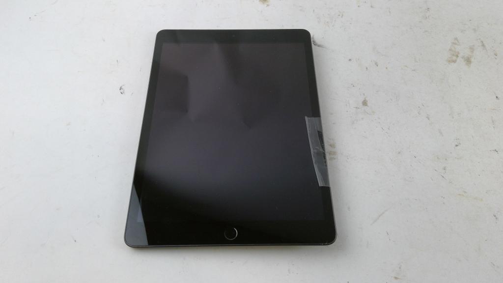 Apple IPad 9th Gen, Activation Locked, Sold For Parts