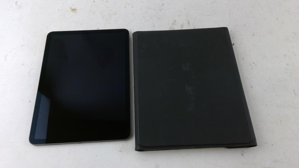 Apple IPad Air 4th Gen, Activation Locked, Sold For Parts