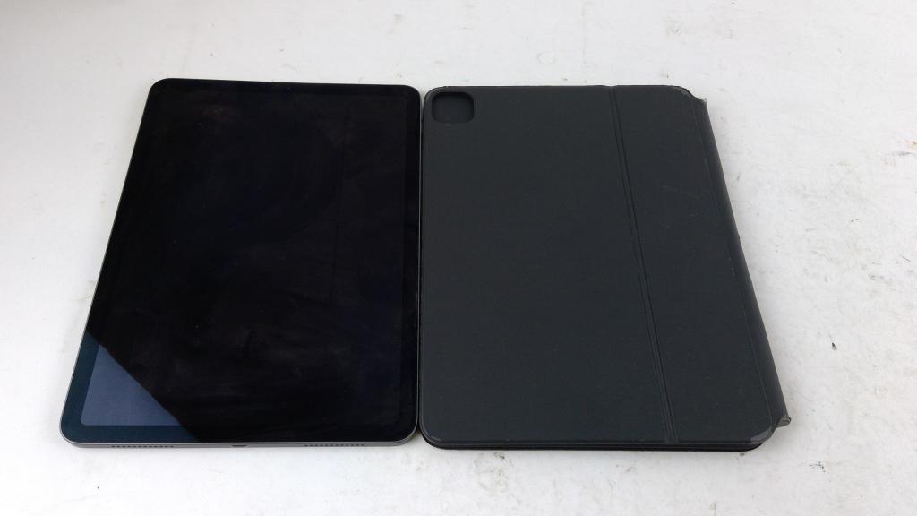 Apple IPad Air (4th Generation), Activation Locked, Sold For Parts
