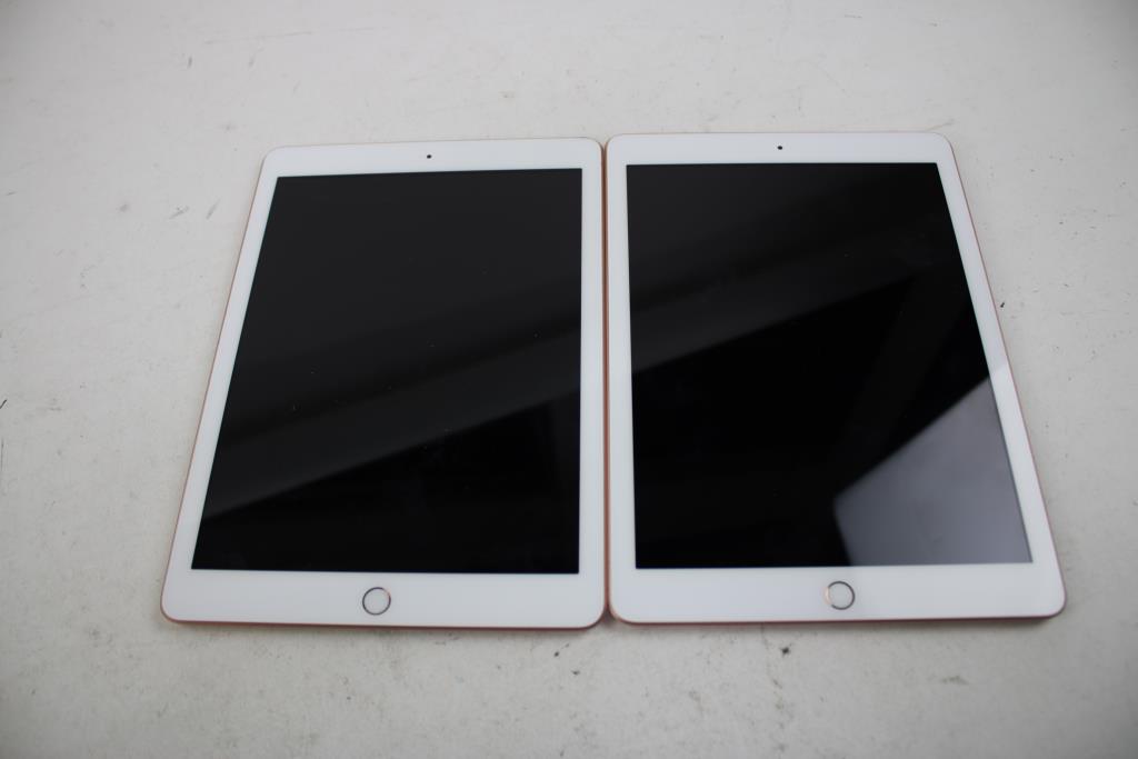 Apple IPad Bulk Lot, 2 Pieces, Sold For Parts