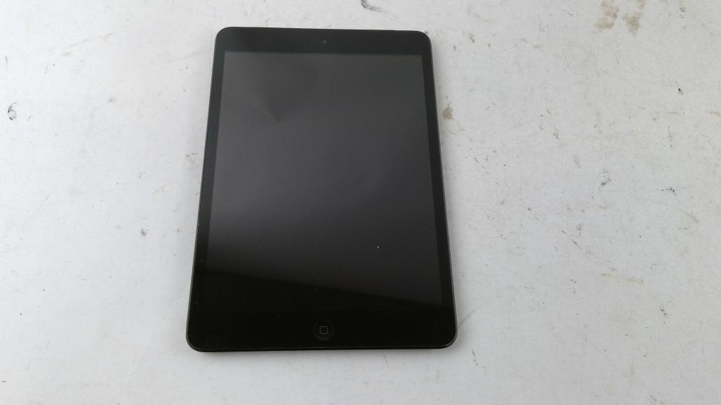 Apple IPad Mini 1st Gen, Activation Locked, Sold For Parts